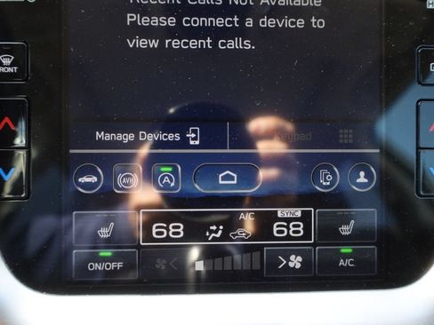 Used 2025 Subaru Outback Premium AWD/4WD image 37