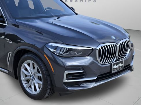 Used 2023 BMW X5 xDrive45e AWD/4WD image 34