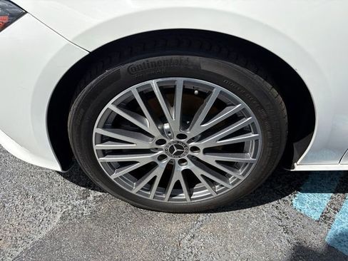 Used 2023 Mercedes-Benz CLA 250 w/ Premium Package image 3