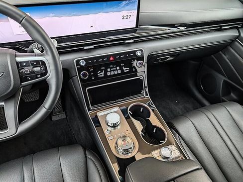 Used 2025 Genesis GV80 2.5T Standard image 22