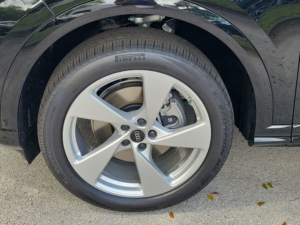 New 2026 Audi Q5 Premium Plus AWD/4WD image 16