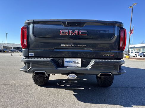 Used 2021 GMC Sierra 1500 AT4 image 9