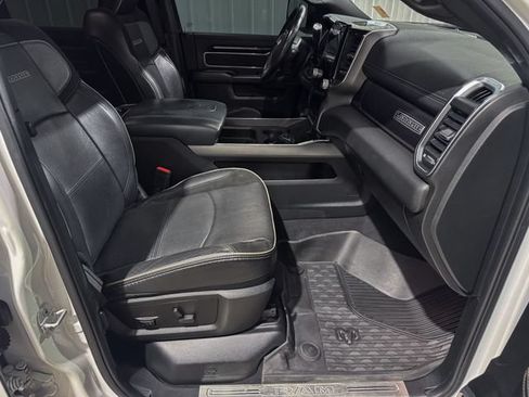 Used 2021 RAM 2500 Laramie w/ Night Edition AWD/4WD image 27