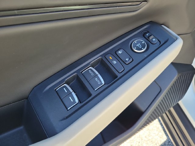 Used 2024 Honda Accord EX image 9