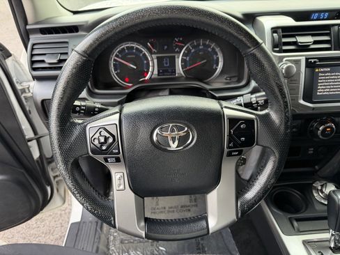 Used 2017 Toyota 4Runner SR5 image 20