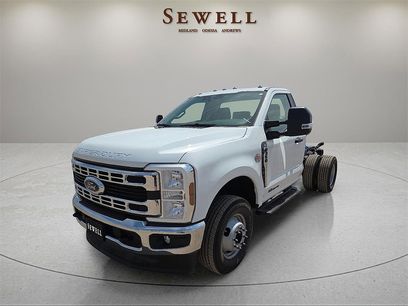 New 2025 Ford F350 XL w/ XL Chrome Package