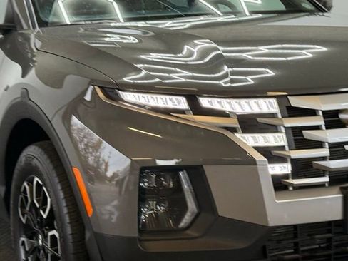 Certified 2022 Hyundai Santa Cruz SEL Premium image 2