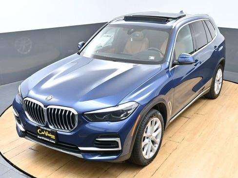 Used 2022 BMW X5 xDrive40i AWD/4WD image 44
