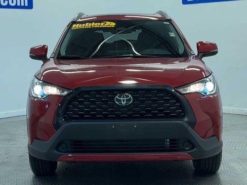 Used 2024 Toyota Corolla Cross LE w/ Moonroof Package AWD/4WD image 2