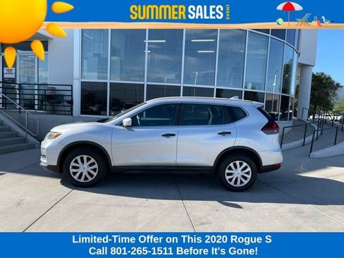 Used 2020 Nissan Rogue S AWD/4WD image 2