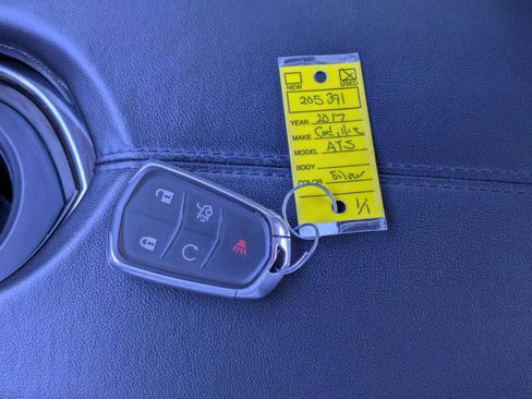 Used 2017 Cadillac ATS Luxury RWD image 35