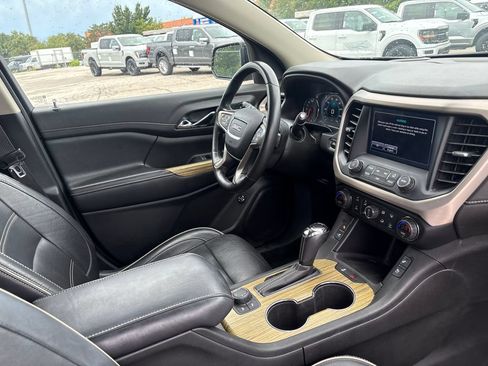 Used 2019 GMC Acadia Denali AWD/4WD image 20