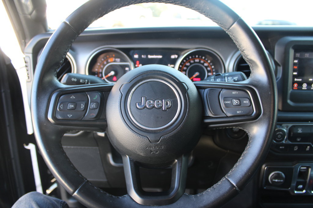 Used 2022 Jeep Wrangler Sport AWD/4WD image 23