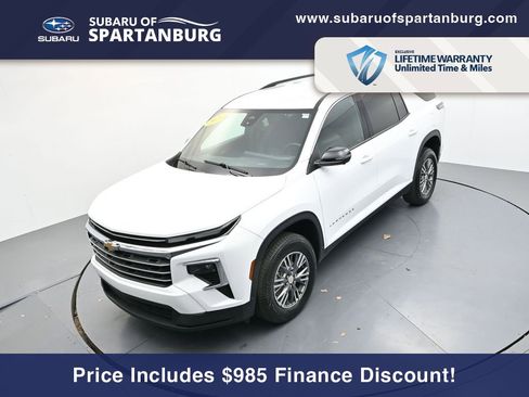 Used 2024 Chevrolet Traverse LT image 19