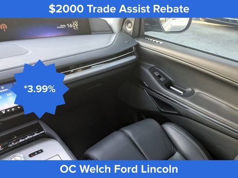 Certified 2025 Lincoln Navigator Reserve image 19