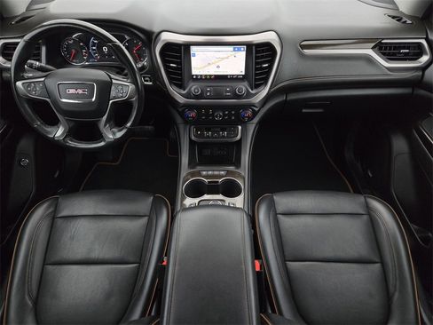 Used 2022 GMC Acadia AT4 w/ Technology Package image 28