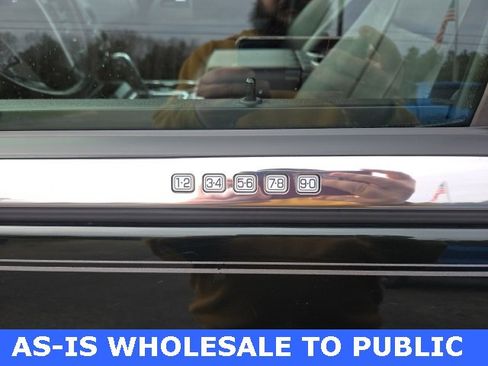 Used 2015 Ford Expedition EL Limited w/ Equipment Group 301A image 42