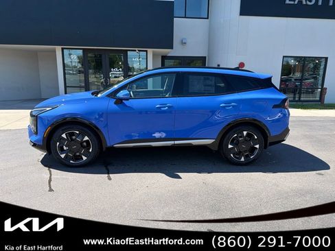 New 2026 Kia Sportage SX FWD image 2