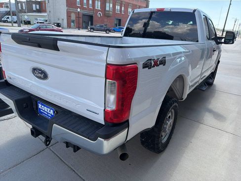 Used 2018 Ford F250 XL AWD/4WD image 7