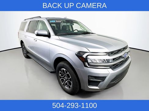 Used 2024 Ford Expedition Max XLT image 3