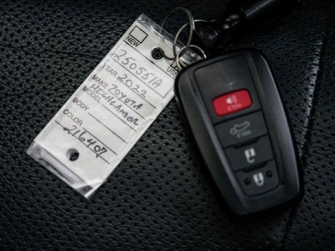 Used 2022 Toyota Highlander Platinum image 26