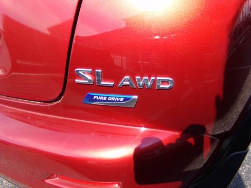 Used 2012 Nissan Juke SL AWD/4WD image 5