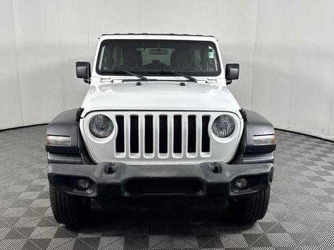 Used 2018 Jeep Wrangler Unlimited Sport S AWD/4WD image 2