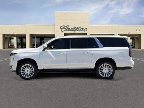 Used 2022 Cadillac Escalade ESV Premium Luxury w/ Performance Package AWD/4WD image 8