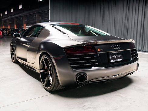 Used 2014 Audi R8 V10 image 38