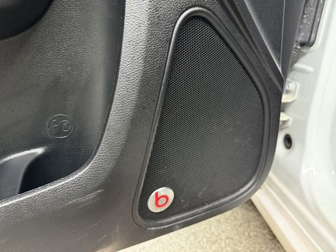 Used 2018 Chrysler 300 S w/ 300S Premium Group image 26