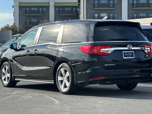 Used 2019 Honda Odyssey EX-L image 3