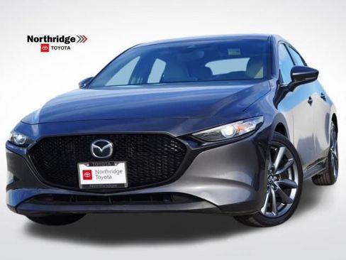 Used 2022 MAZDA MAZDA3 s image 1