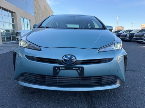 Used 2022 Toyota Prius LE image 23