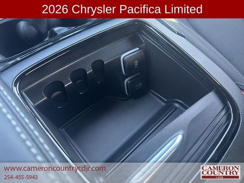 New 2026 Chrysler Pacifica Limited image 14