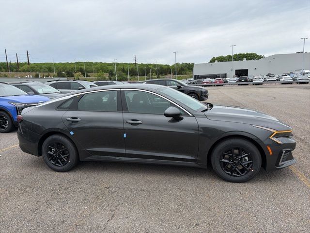 New 2026 Kia K5 LXS FWD image 2