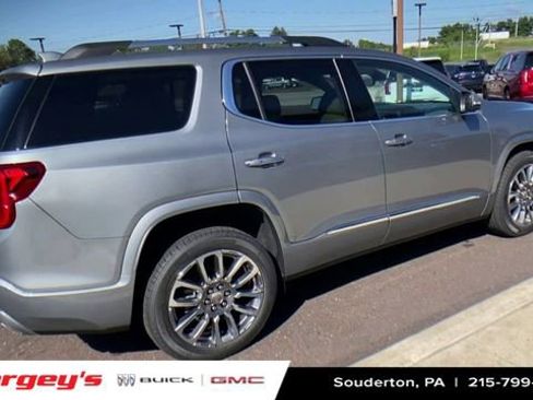 Certified 2023 GMC Acadia Denali w/ Denali Ultimate Package image 10