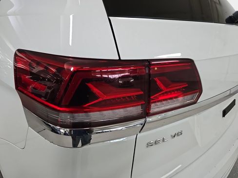 Used 2021 Volkswagen Atlas SEL Premium AWD/4WD image 33