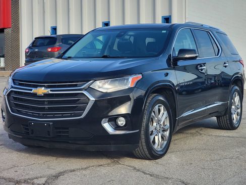 Used 2018 Chevrolet Traverse Premier AWD/4WD image 3