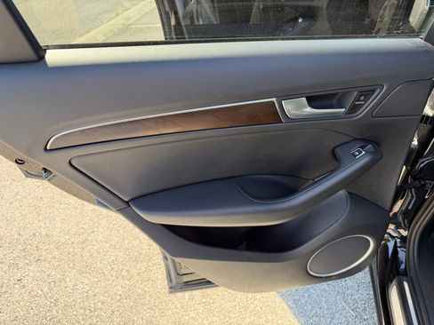 Used 2017 Audi Q5 2.0T Premium Plus w/ Technology Package image 15