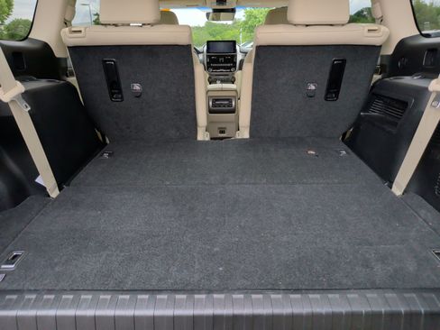 Used 2022 Lexus GX 460 Premium image 41