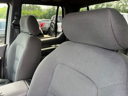 Used 2001 Ford Explorer Sport Trac 4x4 image 26