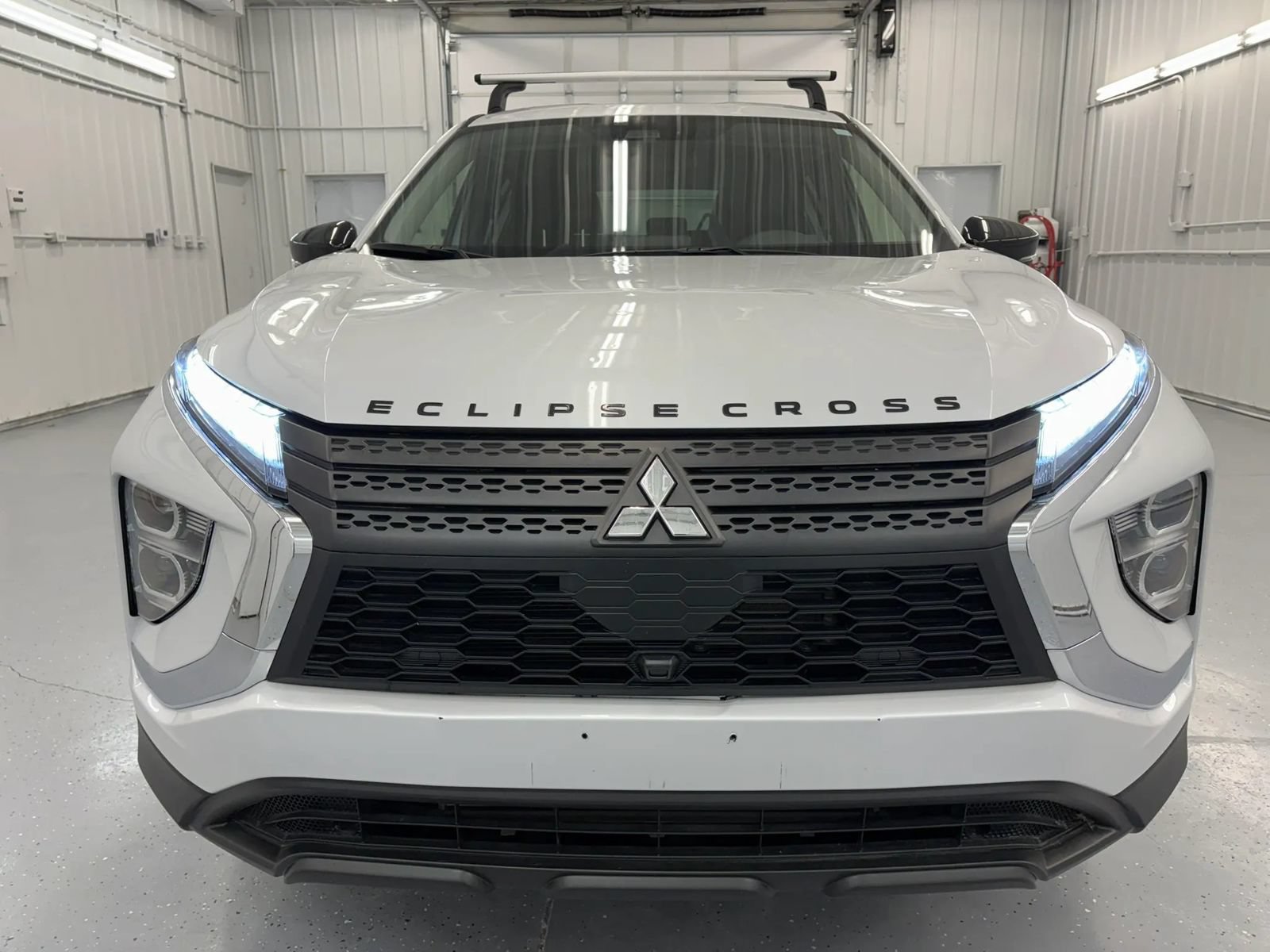 Used 2024 Mitsubishi Eclipse Cross LE AWD/4WD image 11
