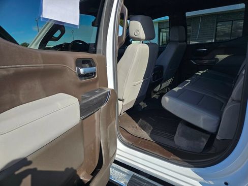 Used 2021 Chevrolet Silverado 1500 LTZ AWD/4WD image 17