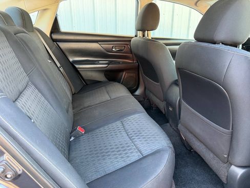Used 2018 Nissan Altima 2.5 S w/ S Convenience Package FWD image 15