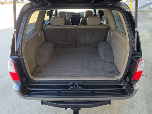 Used 2001 Toyota 4Runner Limited AWD/4WD image 16