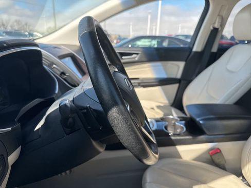 Used 2016 Ford Edge Titanium w/ Equipment Group 301A image 33