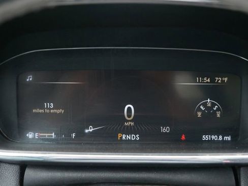 Used 2017 Lincoln Continental Select FWD image 19