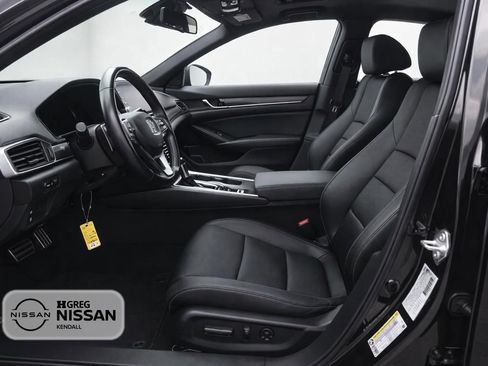 Used 2022 Honda Accord Sport image 7