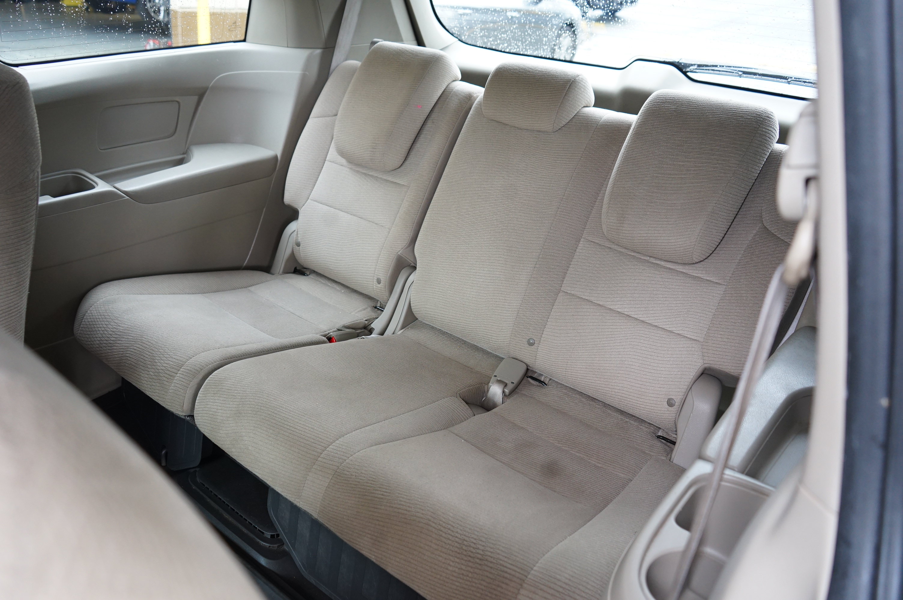 Used 2012 Honda Odyssey LX image 15