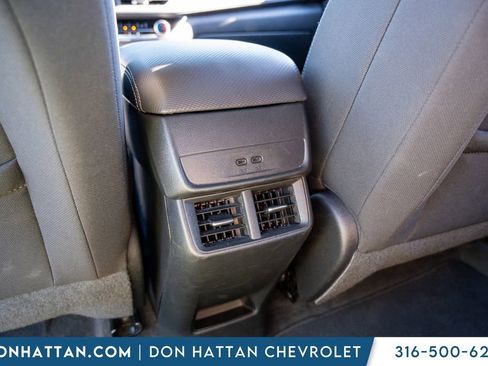 Used 2025 Chevrolet Equinox LT image 22